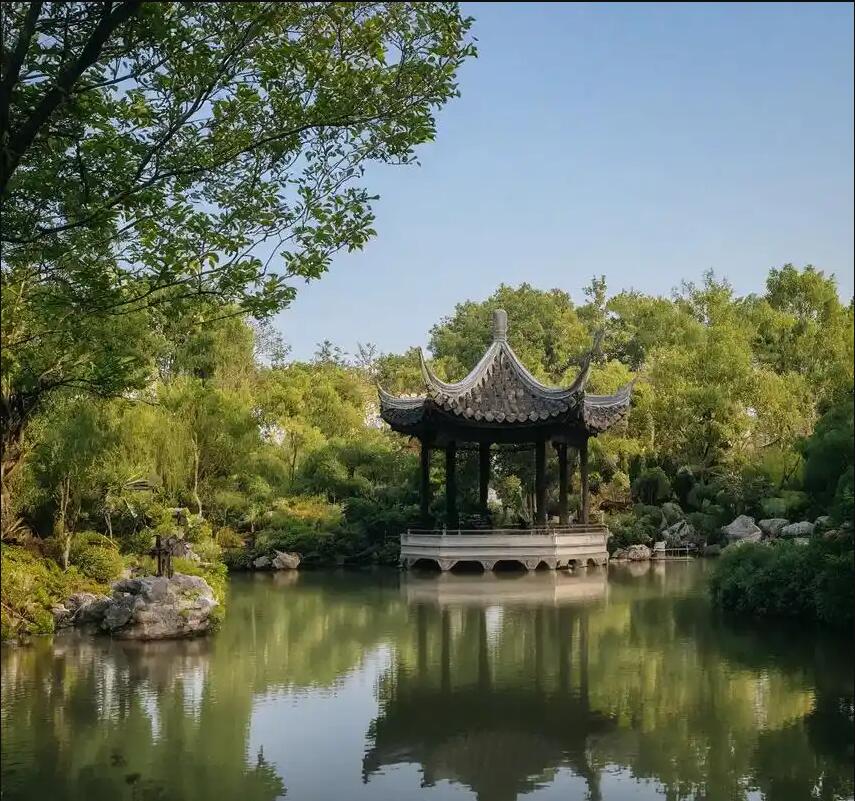 广东秋烟餐饮有限公司